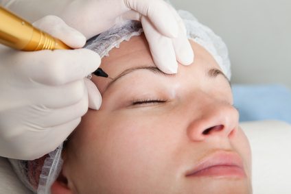 Permanent Makeup Pros and Cons